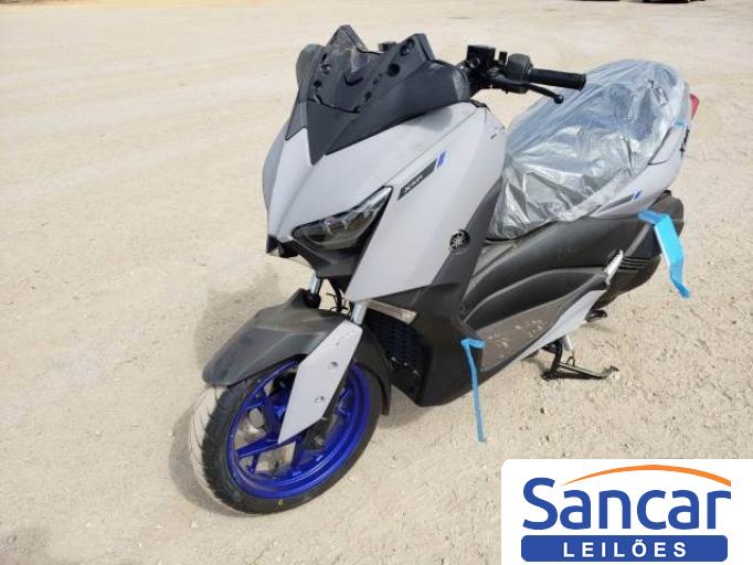 YAMAHA XMAX 22/22