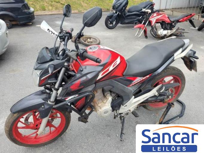 HONDA CB 250 F 21/21