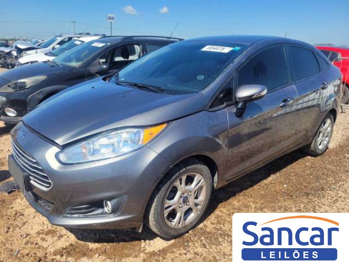 FORD FIESTA SEDAN 14/14