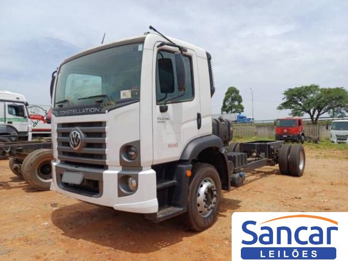 VOLKSWAGEN CONSTELLATION 23/24