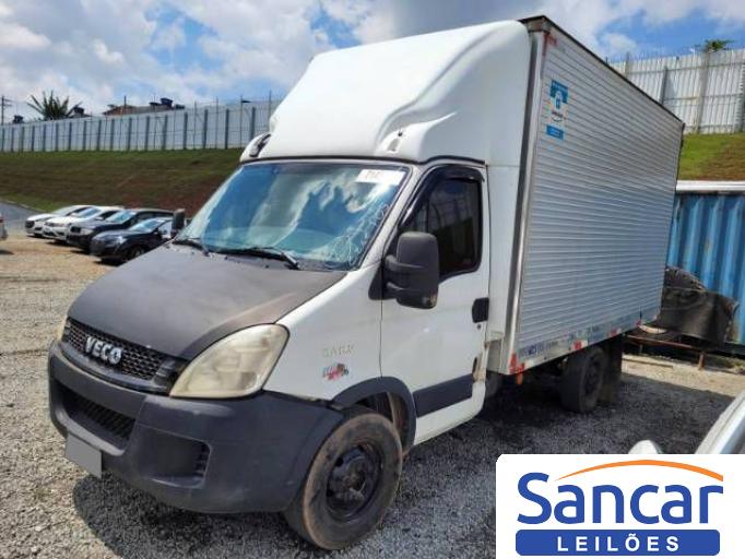 IVECO DAILY CHASSI 13/13
