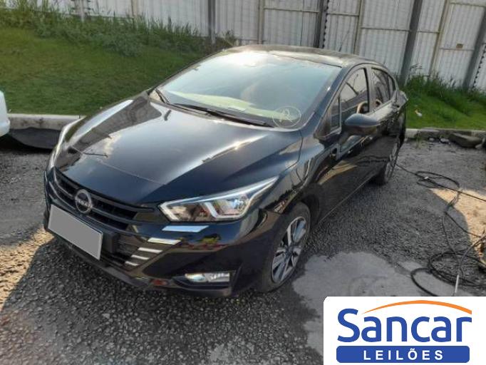 NISSAN VERSA 23/24