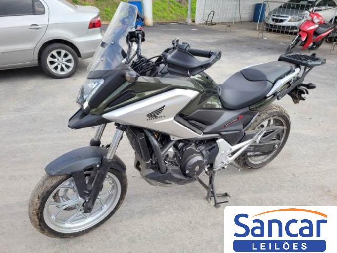 HONDA NC 750X 18/18